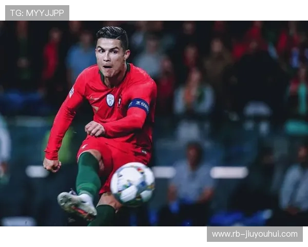 从绿茵场到政坛：盘点足球运动员转型为政治人物的成功与挑战